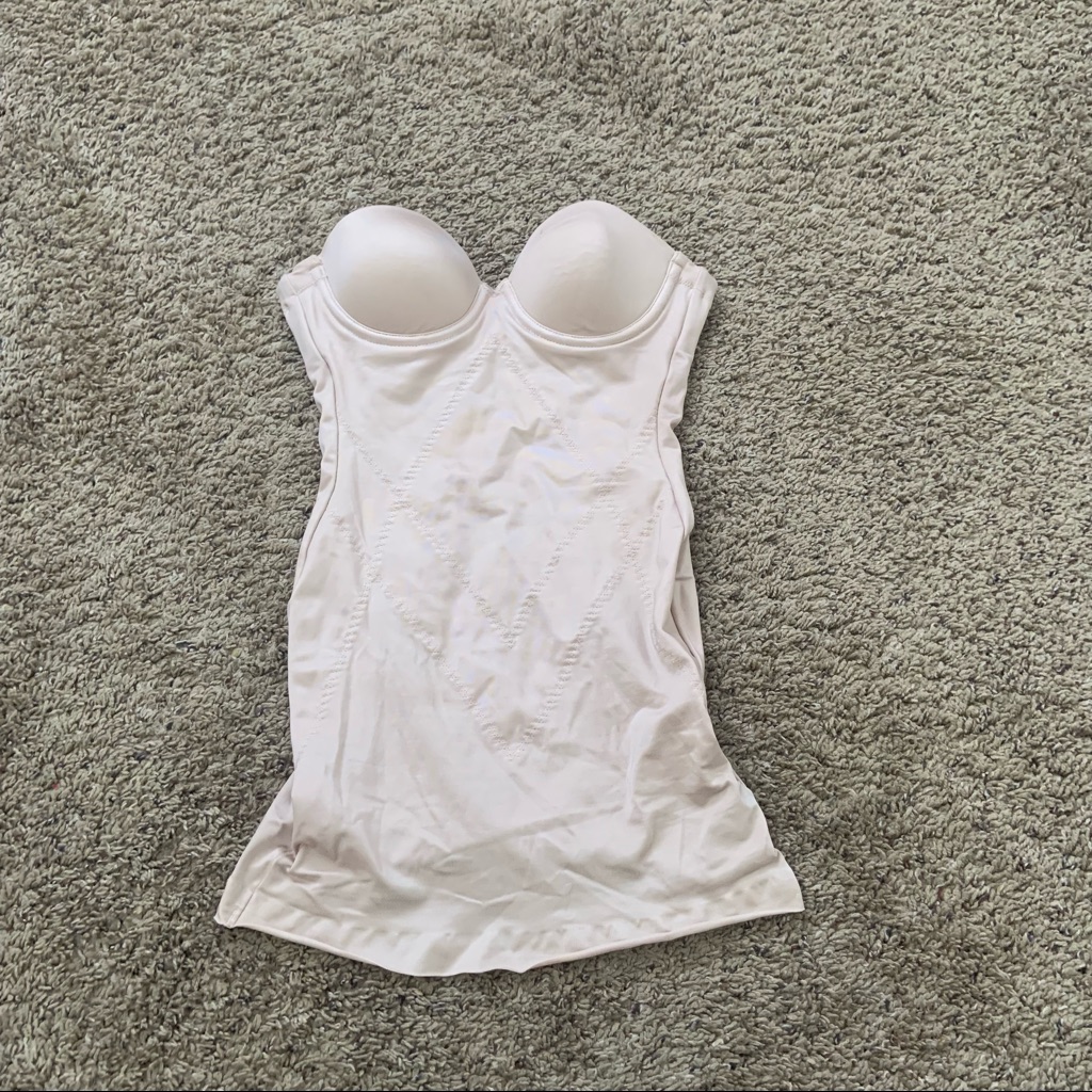 Victoria’s Secret Power Figure Cupped Shaping 32b